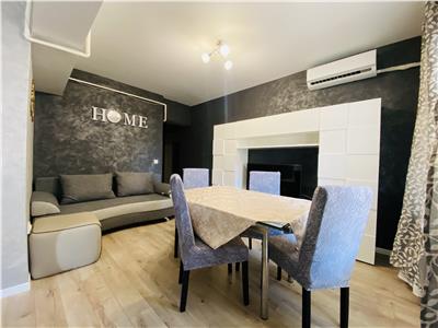 Inchiriez apartament 3 camere, open space, Complex Roua Residence Iasi