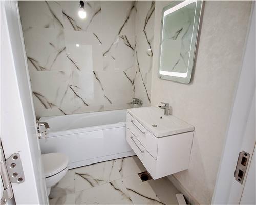 Apartament Deosebit, 2 camere+terasa Bloc Nou