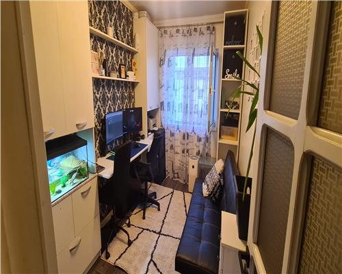 Apartament 3 camere , 70 mp, Tatarasi  Metalurgie, fara risc!