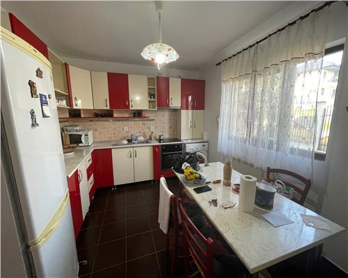 Casa 7 camere,P+1,520 mp teren,RediuGradinita Kiki