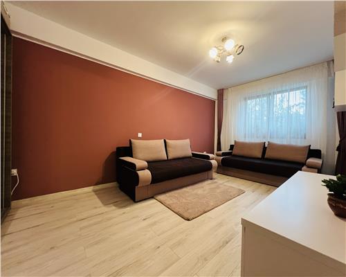 Apartament 2 cam, decomandat, de vanzare in zona Bucium - 3 Sarmale Iasi