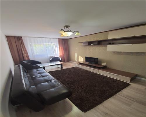 Apartament 2 camere de vanzare Podul de Fier