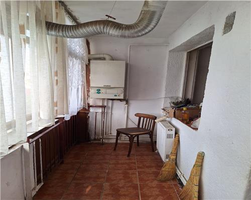 Apartament 3 camere decomandat, 75 mp, Podu Ros  Nicolae Iorga!