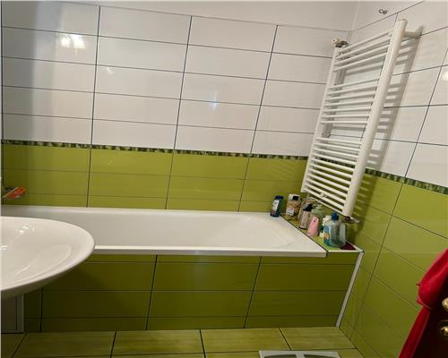 Apartament cu 3 camere de vanzare, Esplanada Nicolina