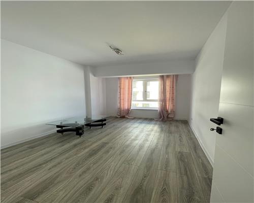 Apartament 3 cam de inchiriat D, 75 mp,  Parcare, mob. si utilat, Iasi