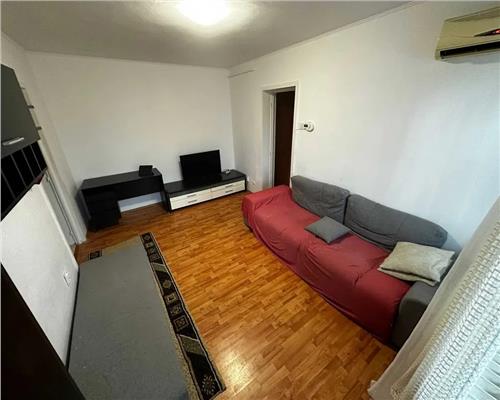 Apartament 2 cam, semi - decomandat, de vanzare in zona Tatarasi - Ciurchi Iasi