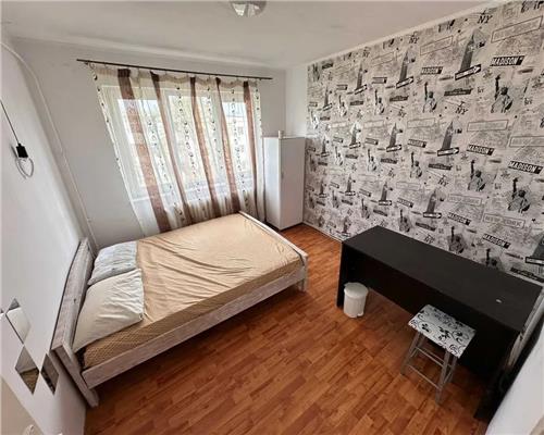 Apartament 2 cam, semi  decomandat, de vanzare in zona Tatarasi  Ciurchi