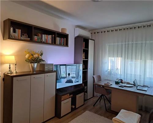 Apartament 2 cam, decomandat de vanzare in zona Bucium  Visan