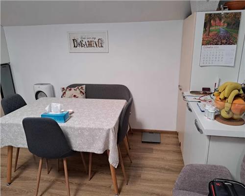 Apartament 2 cam, decomandat de vanzare in zona Bucium  Visan