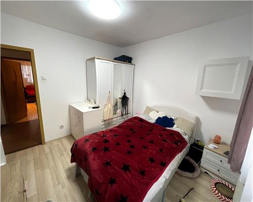 Alexandru cel Bun ,parcul Voievozilor, apartament 3 camere decomandat de vanzare!