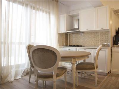 Apartamente NOI 3 camere  Central PALAS! Pret Promotional!