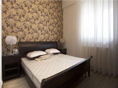 Apartamente NOI 3 camere  Central PALAS! Pret Promotional!