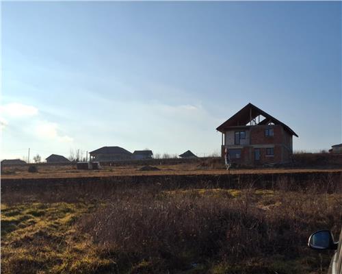 Chicerea Tomesti, 1560 mp teren intravilan