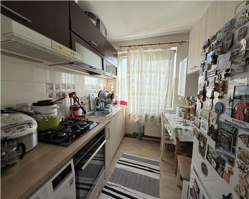 Apartament 2 camere de vanzare Piata Voievozilor