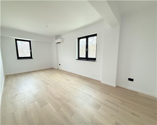 Apartament 3 camere Ultracentral