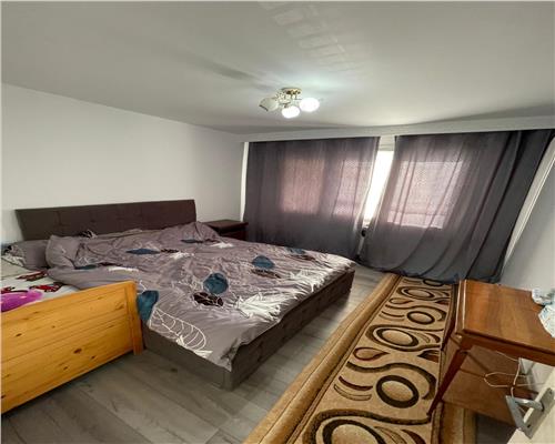 Apartament 3 camere semidecomandat, 60 mp, Podu Ros  Tudor Vladimirescu!