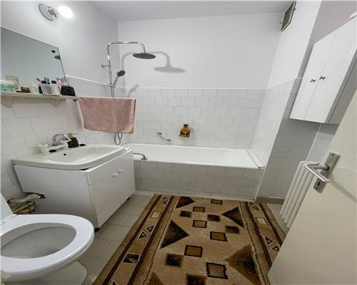 Apartament 3 camere semidecomandat, 60 mp, Podu Ros  Tudor Vladimirescu!