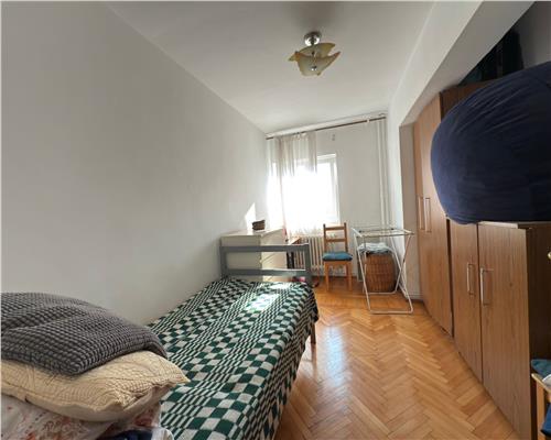 Apartament 3 camere de vanzare Gara