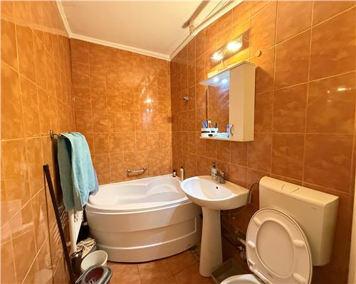 Apartament 3 camere de vanzare Gara