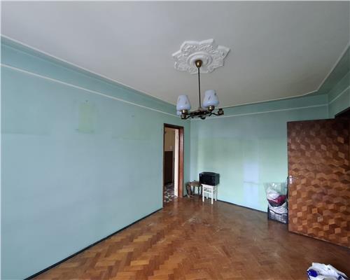 Apartament 3 camere confort I sporit, 72 mp, Podu Ros  Centru!!